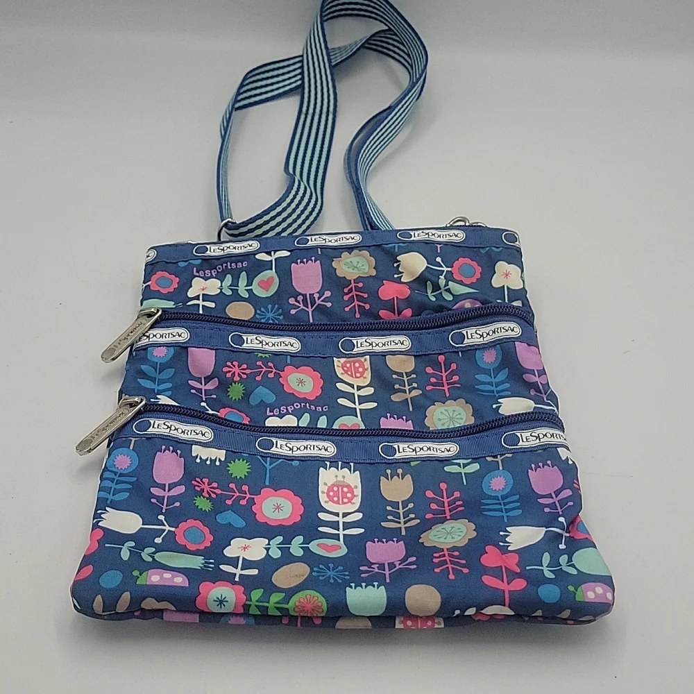LeSportSac Crossbody Bag - Picture 2 of 4